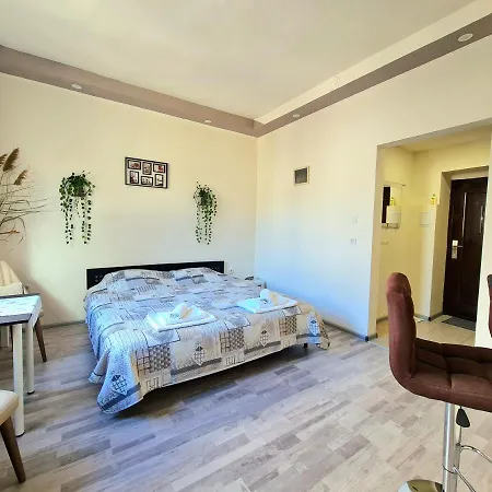 Apartment студио в центъра на